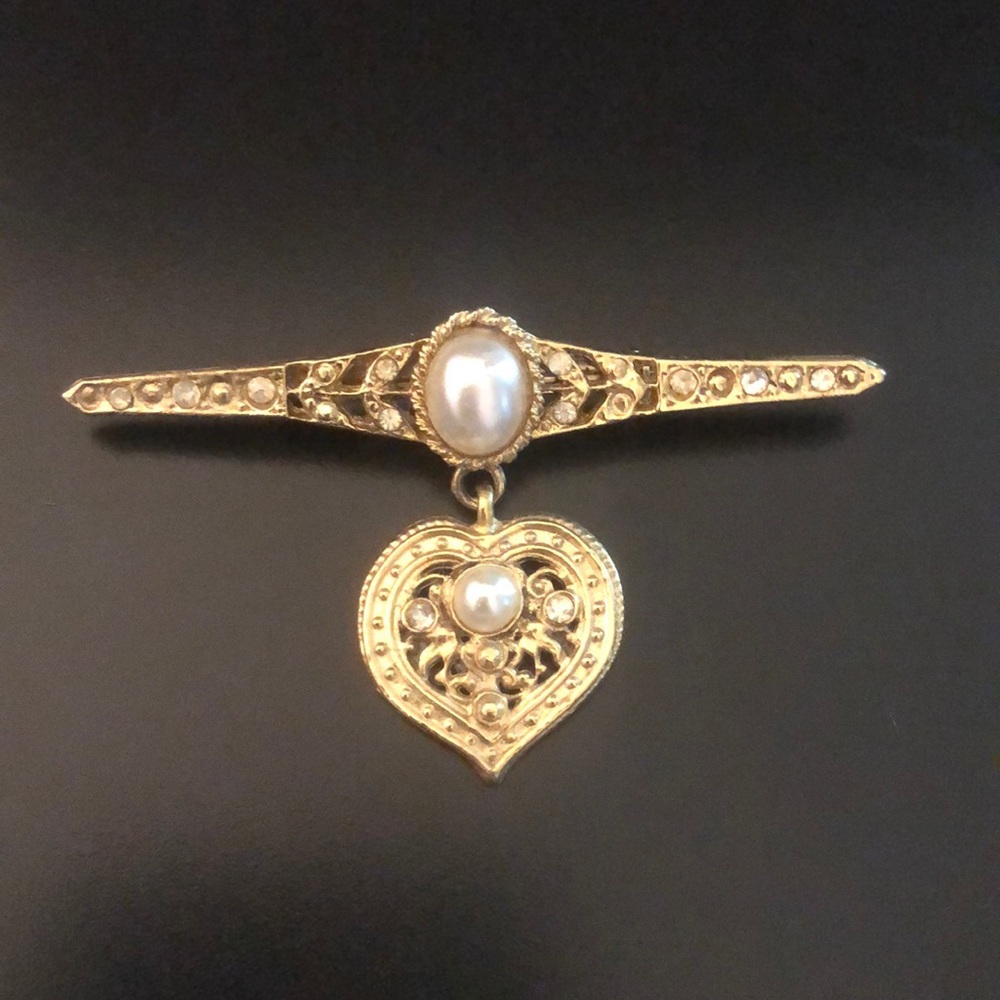 Vintage Women’s Brooch